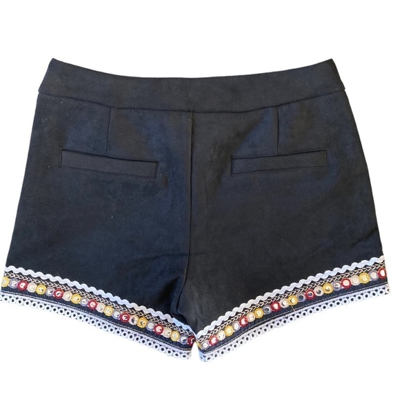 Drôle de Copine Paris Tassel Embroidered Shorts - Picture 2 of 11